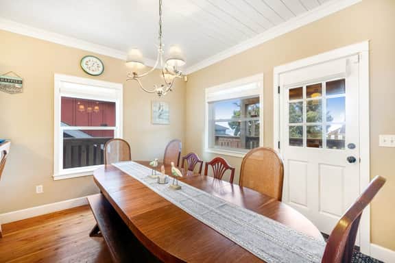Family Home with Game Room WiFi Fireplace Private Hot Tub Walk to Beach - Image 5