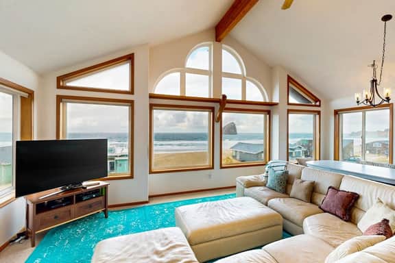 Gorgeous waterfront home with ocean views a furnished deck and beach access - Image 2