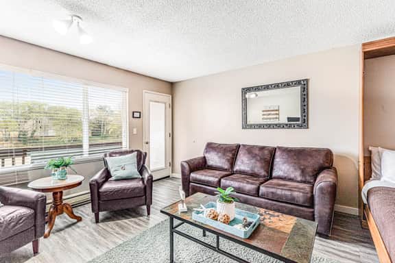 Oceanfront 2nd floor condo with river ocean views balcony - Image 2