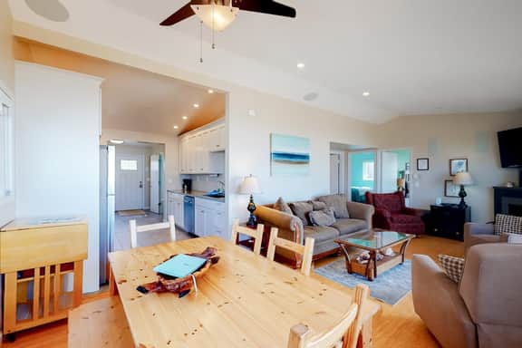 Beachfront home with ocean facing deck and ocean views throughout modern kitchen - Image 4