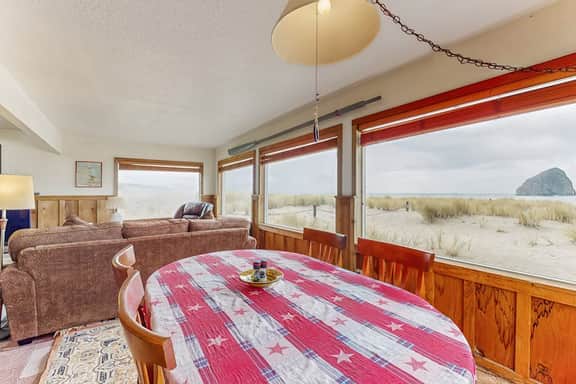 Cozy dog friendly home with ocean views beach access grill and WIFI - Image 4