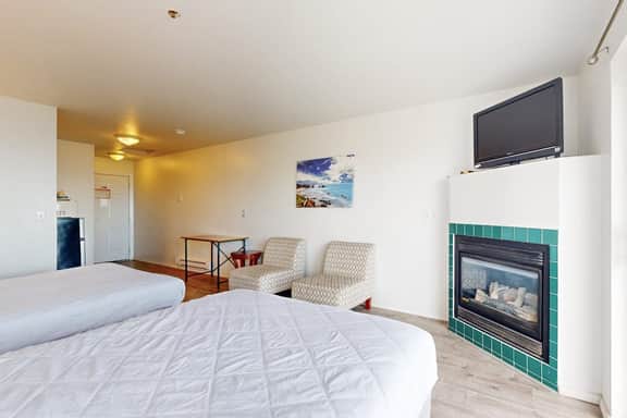 Upper Level Studio with Sweeping Ocean Views Dog Friendly - Image 5
