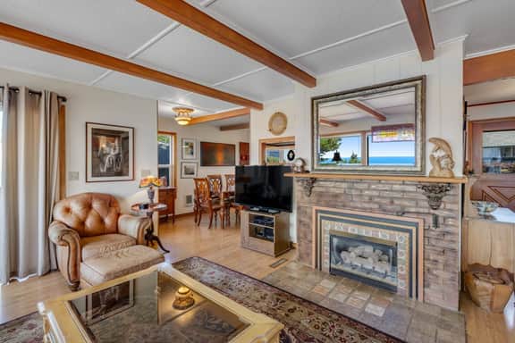 Historic Waterfront Home with Ocean Views Great Location Dogs OK - Image 5