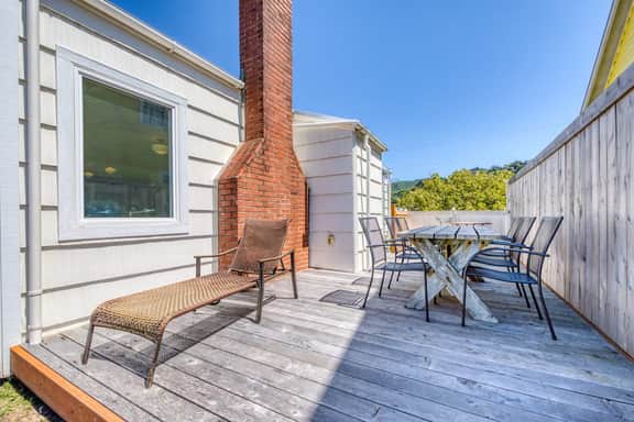 New listing Oceanfront home with private beach access amazing views and Ping Pong - Image 5
