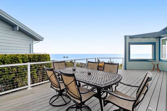 Ocean view home with a deck gas grill free WiFi and washer dryer - Image 2