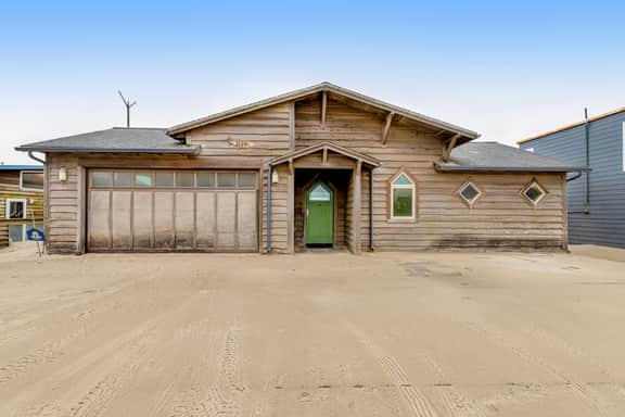 Gorgeous oceanfront home with incredible views of Haystack Rock dog friendly - Image 5