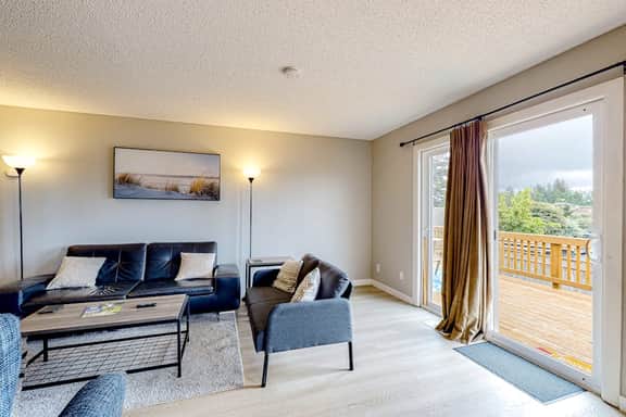 Water view retreat with scenic deck grill yard fireplace board games and with D - Image 5