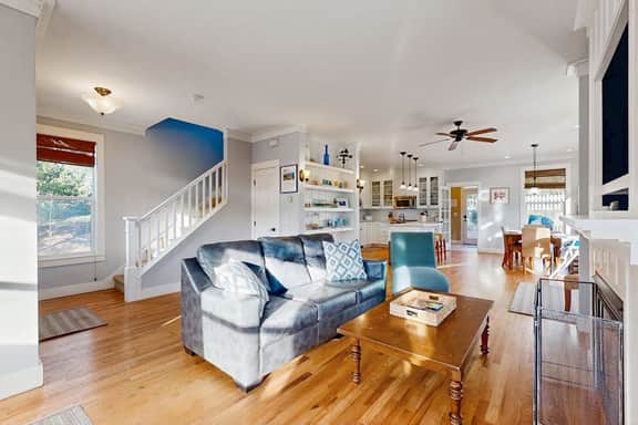 Charming two story home with a private hot tub large patio and washer dryer - Image 2
