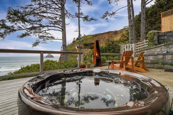 *New Listing* Breathtaking Views of Endless Ocean - Image 4