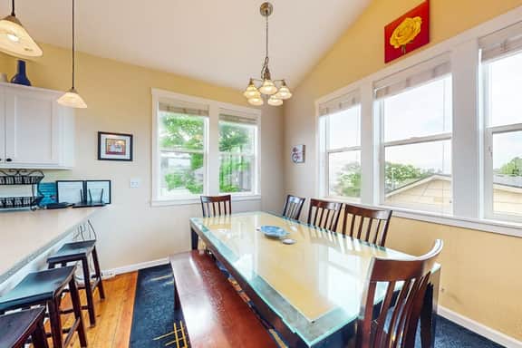 Dog Friendly Home, Ocean Views Walk to the Beach - Image 5
