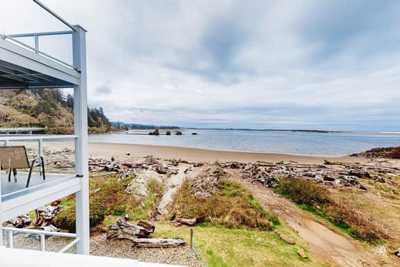 Waterfront Corner Condo with Fireplace and Ocean Views Close to Beach and Bay - Image 2