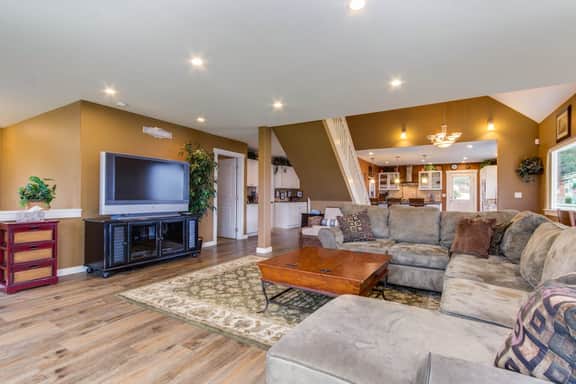 Enormous ocean view homes with firepit and deck short walk to the beach - Image 4