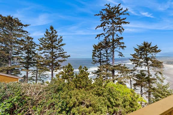 Dog Friendly Home with Private Hot Tub and Views of Proposal Rock and the Ocean - Image 3