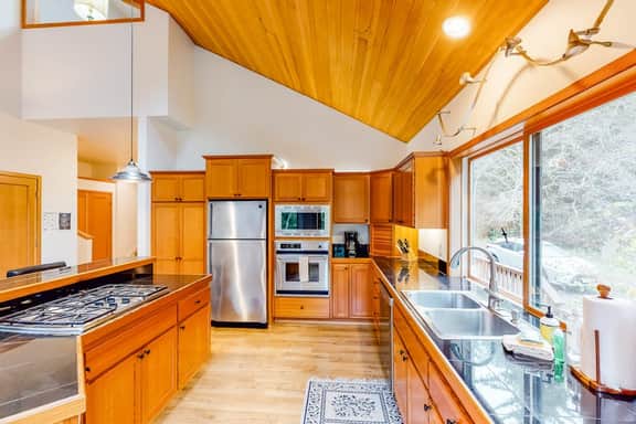 Luxury Riverfront Home with Several Acres Hot Tub and Swimming Holes Dogs OK - Image 5