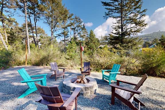 Beachside home with firepit media room walk 2 minutes to beach access - Image 2