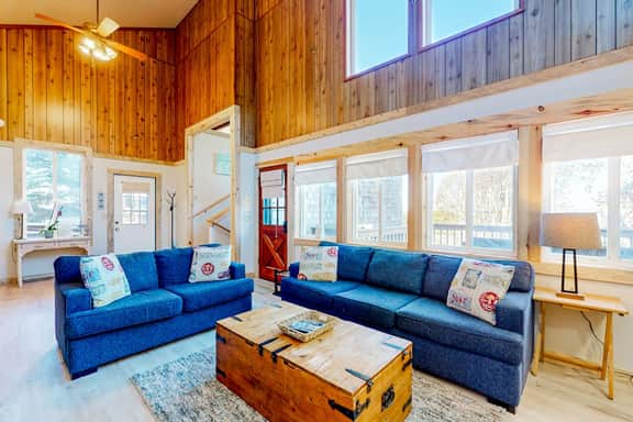Dog Friendly Coastal Retreat with Water Views Deck Private Hot Tub and WiFi - Image 3