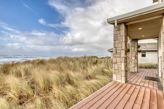 Beachfront home with amazing ocean views entertainment space and balcony - Image 3