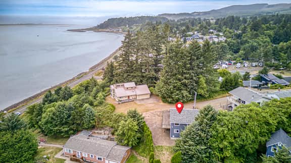 Beach Swagger | Bay Views & Coastal Escape - Image 2