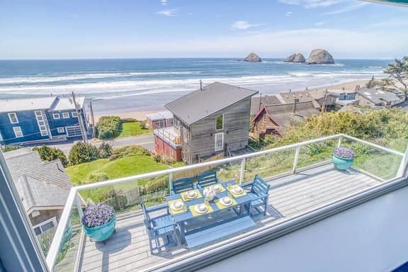 Incredible Ocean Views Free WiFi Great Location - Image 1