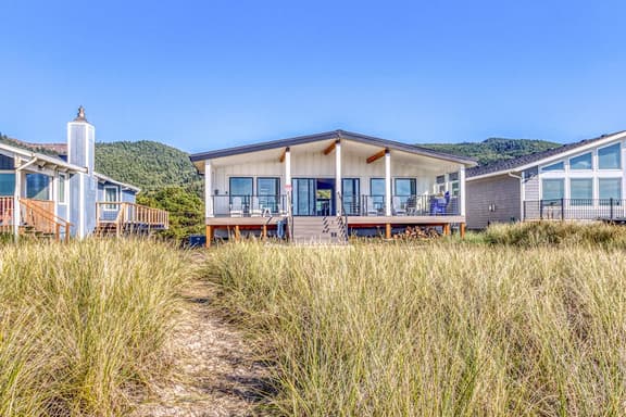 Beautiful beachfront home with huge ocean view beach access and large deck - Image 1