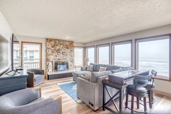 Prime Direct Beachfront Retreat with private deck with views | Dogs Welcome - Image 1