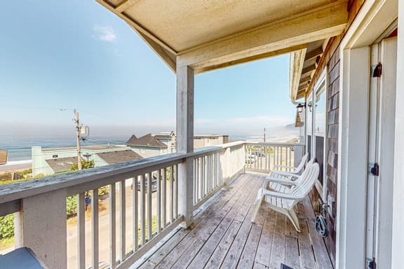 Gorgeous ocean view home with hot tub game room steps to beach - Image 1