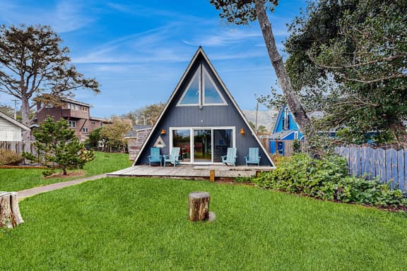 Quiet Coastal Cabin Home with Private Hot Tub Less Than a Block From Beach - Image 1