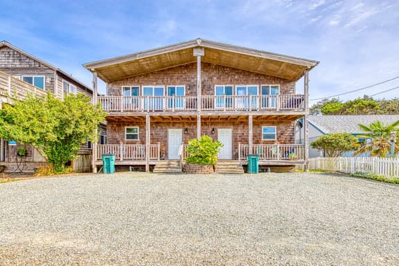 Large Sunny Duplex with Ocean Views and Nearby Beach Access Dogs OK - Image 1