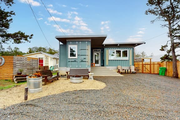 Dog friendly brand new shipping container home steps from the beach - Image 1