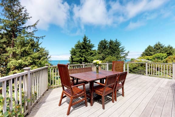 Upscale house with ocean views entertainment and large deck beach nearby - Image 1