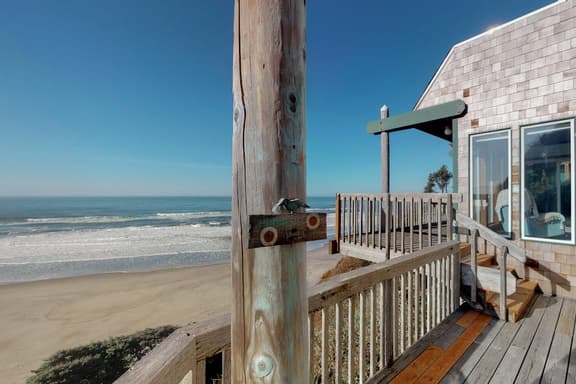 Dog Friendly Oceanfront House with Stunning Views Multi Level Deck and Fireplace - Image 1
