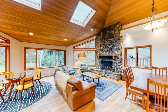 Luxury Riverfront Home with Several Acres Hot Tub and Swimming Holes Dogs OK - Image 1