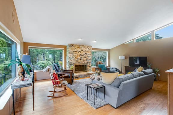 Exquisite Home with Top of the World Views Free WiFi Washer Dryer - Image 1